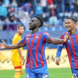 Le triplé pour Alex Mendy (SM Caen) !