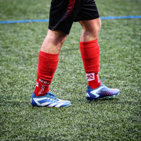 Comment les chaussettes antidérapantes peuvent révolutionner votre football